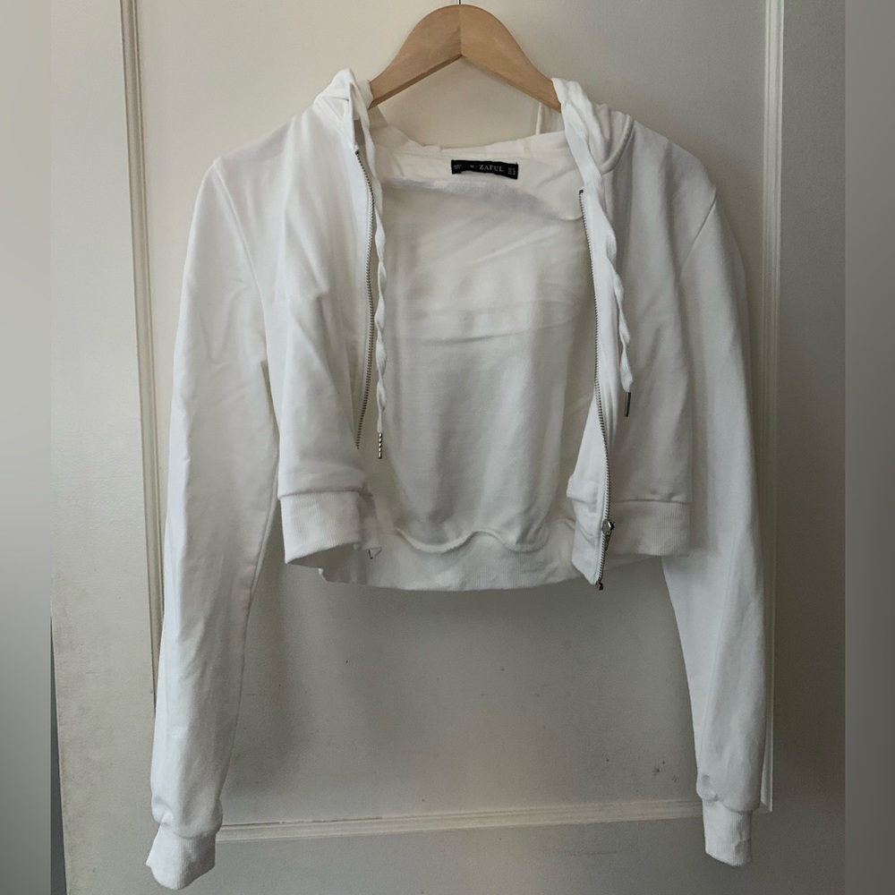 Cropped zip up